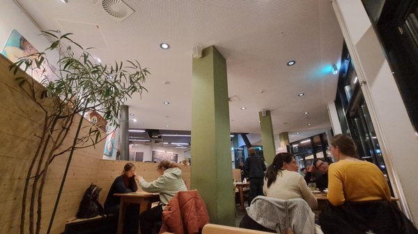 Cafe Mezzo by null