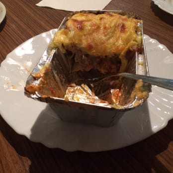 Emek Döner Imbiss - Besagte überbackene Nudeln von innen - Kebab Near Me