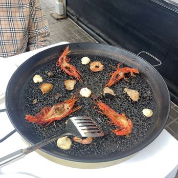Tapearte - Arroz Negro - Arroceria / Paella Near Me