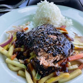 Peohe's - Sesame crusted salmon - Seafood Near Me - Coronado, California