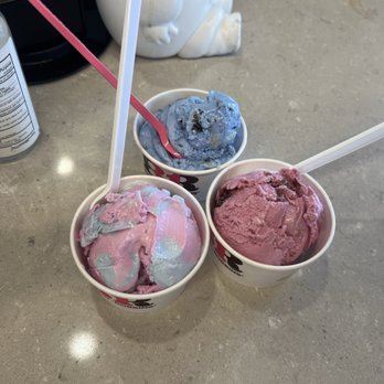 Baskin-Robbins - Desserts Near Me - Torrance, California