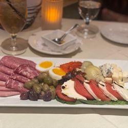 Luciano's Ristorante & Lounge - Antipasto Misto