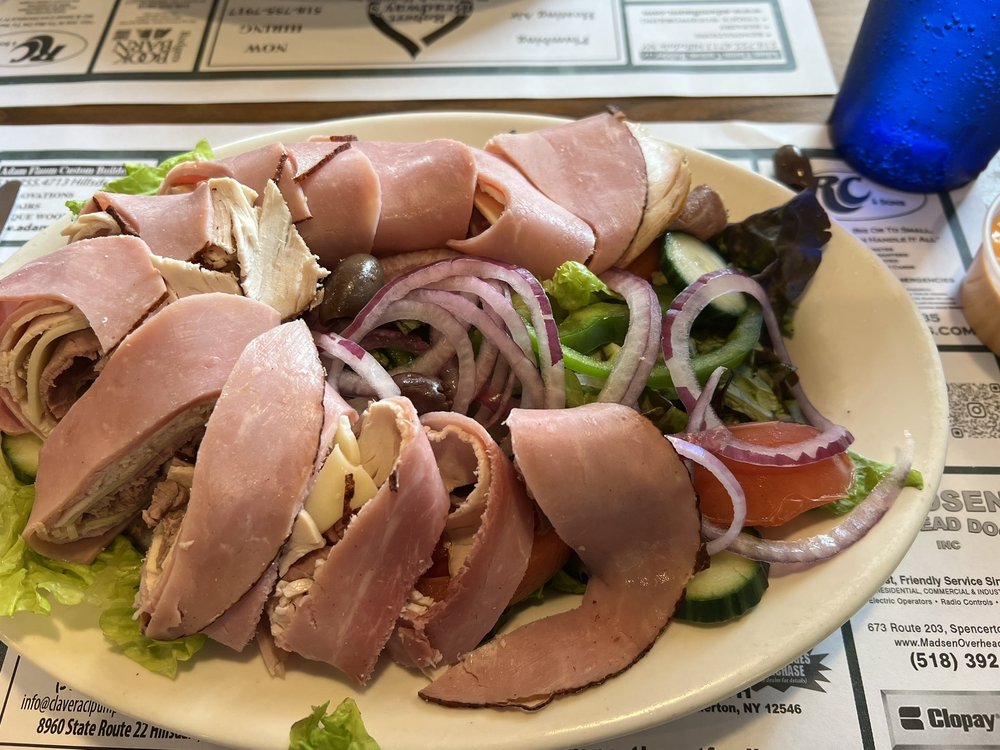 SWEET PEA’S HILLSDALE COUNTRY DINER 9276 NY22, Hillsdale, New York Diners Restaurant