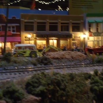 McWane Science Center - Miniature train display - Museums Near Me - Birmingham, Alabama McWane Science Center - Miniature train display - Museums Near Me - Birmingham, Alabama