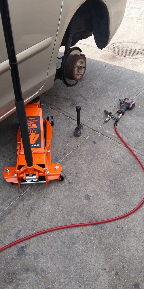 MARTINEZ FAMILY TIRE SHOP Updated August 2024 12 Photos & 10 Reviews 7808 51st Ave, New