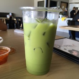 Thai green tea aka crack tea (bc it's so addicting!) Thai green tea aka crack tea (bc it's so addicting!)