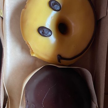 Good Town Doughnuts - The Boston cream & the mango smile - Donuts Near Me - Costa Mesa, California
