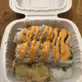 Sushi Bros - Spicy tuna roll - Sushi Bars Near Me - Vancouver, British Columbia