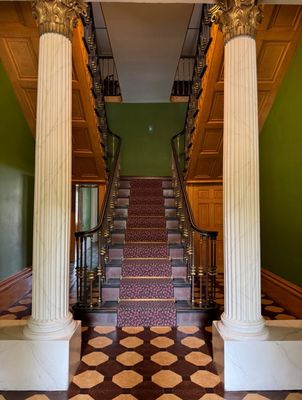 Owens-Thomas House & Slave Quarters by null