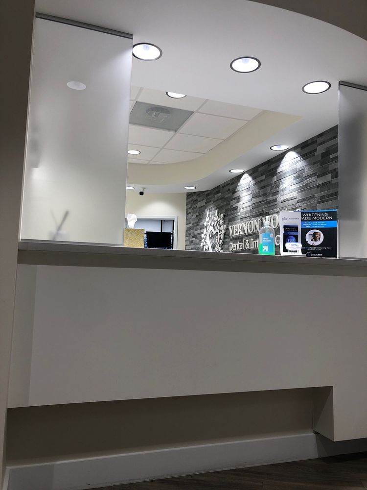 VERNON WOODS DENTAL & IMPLANT CENTER Updated October 2024 17 Photos