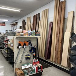Hunter Bower Lumber - Interior of Hunter Bower Lumber