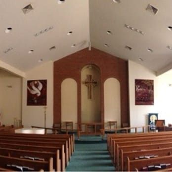 St Thomas Episcopal Church - The nave of the church. Come and check out their new organ. - Religious Organizations Near Me - Chesapeake, Virginia St Thomas Episcopal Church - The nave of the church. Come and check out their new organ. - Religious Organizations Near Me - Chesapeake, Virginia
