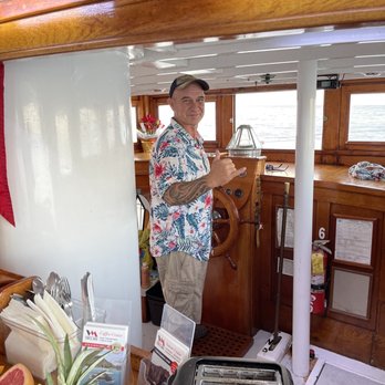 Vida Mia - Boat Charters Near Me - Honolulu, Hawaii Vida Mia - Boat Charters Near Me - Honolulu, Hawaii