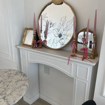 Bloom Cafe - Cute mirrors - Coffee & Tea Near Me - Garland, Texas Bloom Cafe - Cute mirrors - Coffee & Tea Near Me - Garland, Texas