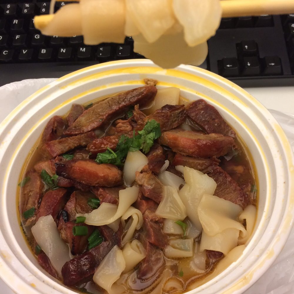 Yip's - Roast pork ho fun. Generous portion of pork. Noodle is in small bits though. - Chinese Near Me - New York, New York Yip's - Roast pork ho fun. Generous portion of pork. Noodle is in small bits though. - Chinese Near Me - New York, New York