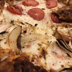 Capital Pizza - Goopy, tasteless, adhesive-like cheese, truly slimy.