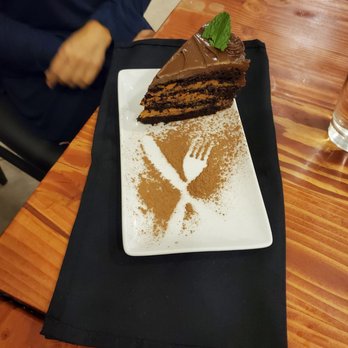 Munay Restaurant - Munay torta de chocolate Deliciosaaa - Peruvian Near Me - Simi Valley, California Munay Restaurant - Munay torta de chocolate Deliciosaaa - Peruvian Near Me - Simi Valley, California