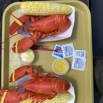 Footbridge Lobster - Seafood Near Me - Ogunquit, Maine
