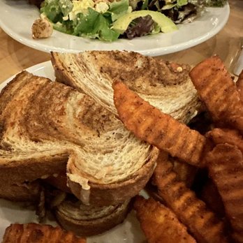 Perfect Pear Bistro - Quad - New American Near Me - Tempe, Arizona