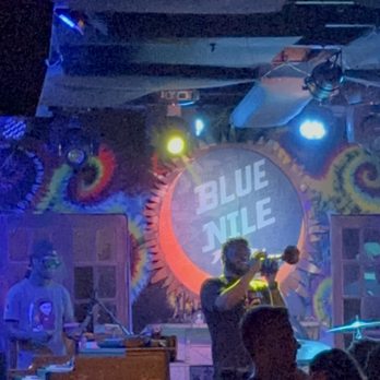 Blue Nile - Stage and crowd - Bars Near Me - New Orleans, Louisiana