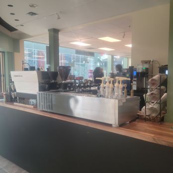 Gatsby Game Cafe - Themed Cafes Near Me - Westbury, New York