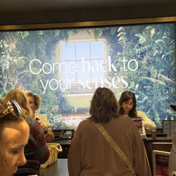 Bath & Body Works - I'd love to have a version of this wall art at home