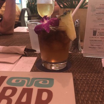 Splash Bar - Mai tai - Asian Fusion Near Me - Honolulu, Hawaii