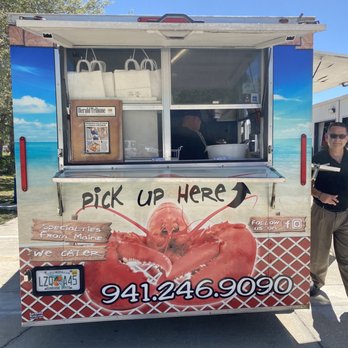 The Maine Line - Pick up window! - Seafood Near Me