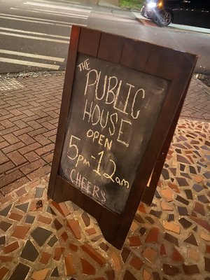 The Public House by null