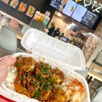 Shootz - Jalapeno Garlic Shrimp - Hawaiian Near Me - Ontario, California Shootz - Jalapeno Garlic Shrimp - Hawaiian Near Me - Ontario, California