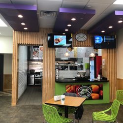 Zeus Mediterranean Kitchen - Order window