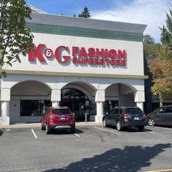 K&G Fashion Superstore - Store Front Tukwila, South Center Location 08-24-2025