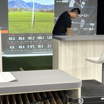 PGA TOUR Superstore - Chandler - Virtual driving range - Golf Equipment Near Me - Chandler, Arizona PGA TOUR Superstore - Chandler - Virtual driving range - Golf Equipment Near Me - Chandler, Arizona