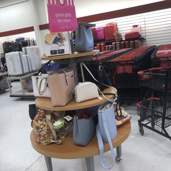 TJ Maxx - Department Stores Near Me - Wauwatosa, Wisconsin