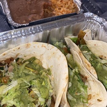 La Siesta Restaurante - Vegan Taco Dinner - Mexican Near Me - Winthrop, Massachusetts La Siesta Restaurante - Vegan Taco Dinner - Mexican Near Me - Winthrop, Massachusetts