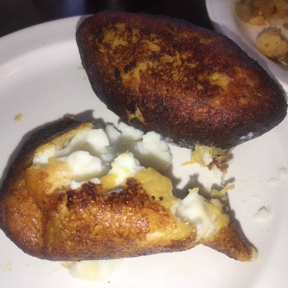 Los Olivos Restaurant - Salvadoran Near Me - Oakland, California