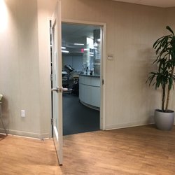 Inova Physical Therapy Center - Entrance