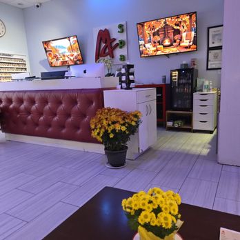 M.C. Spa & Nail Bar - Pic of entrance - Nail Salons Near Me - Orlando, Florida