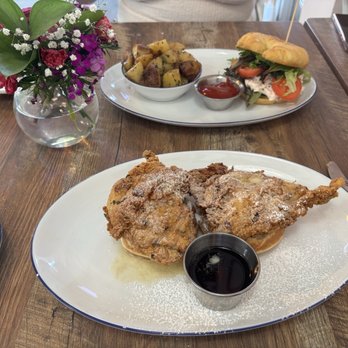 Le Petit Marché - Chicken and waffles and peach cobbler - Breakfast & Brunch Near Me - Atlanta, Georgia