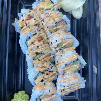 RetRoll Sushi LBC - Spicy Tuna - Japanese Near Me - Long Beach, California