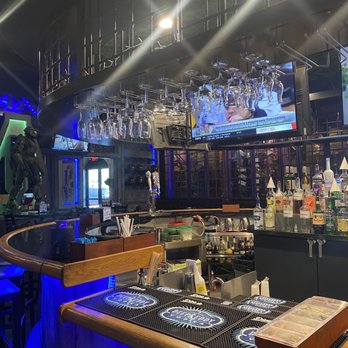 ComicX Restaurant Bar & Store - full bar - American Near Me - Phoenix, Arizona ComicX Restaurant Bar & Store - full bar - American Near Me - Phoenix, Arizona