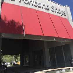 La Fontana Shops