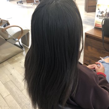 Jael Beverly Hills - Before photo - Blow Dry/Out Services Near Me - Los Angeles, California Jael Beverly Hills - Before photo - Blow Dry/Out Services Near Me - Los Angeles, California
