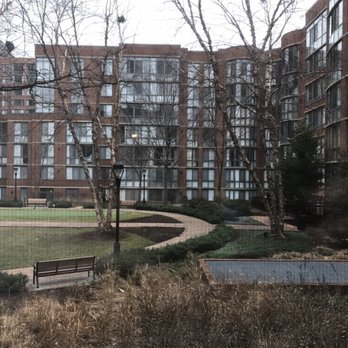 Meridian at Courthouse Commons - Apartments Near Me - Arlington, Virginia