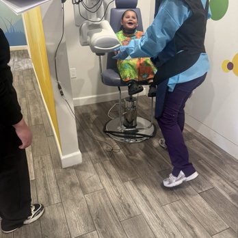 Little Kids Dentistry SG - All smiles - Pediatric Dentists Near Me - South Gate, California Little Kids Dentistry SG - All smiles - Pediatric Dentists Near Me - South Gate, California