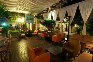 Beach Blanket Babylon