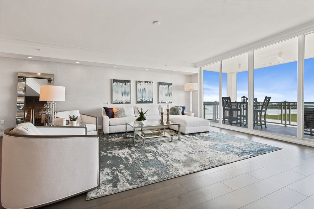 ALEKS PAVLOVA SMITH & ASSOCIATES Updated June 2024 30 Photos