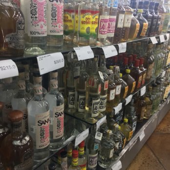 Bodega La Playa - Beer, Wine & Spirits Near Me - Tijuana, BCN