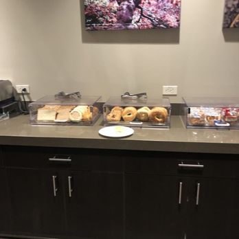 Sleep Inn & Suites - Bagel, muffins, and other bread options - Hotels Near Me - Chiloquin, Oregon Sleep Inn & Suites - Bagel, muffins, and other bread options - Hotels Near Me - Chiloquin, Oregon