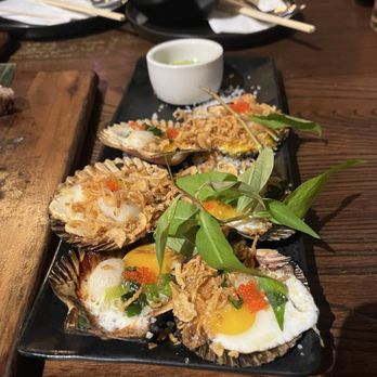 HEM Kitchen And Bar - Vietnamese Near Me - Houston, Texas